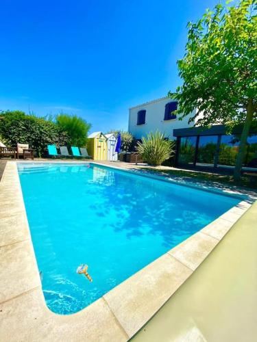 Magnifique maison avec piscine : Villas proche de Port-des-Barques