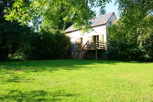 Maison de 2 chambres avec jardin amenage et wifi a Jupillesa : Maisons de vacances proche de Beaumont-Pied-de-Bœuf