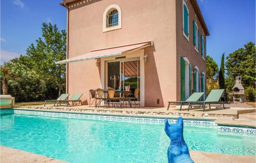 Amazing Home In Carcassonne With Wifi, Outdoor Swimming Pool And Heated Swimming Pool : Maisons de vacances proche de Villegailhenc