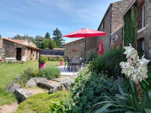 L'Ange gîte de groupe proche du Puy du Fou : Maisons de vacances proche de Les Châtelliers-Châteaumur