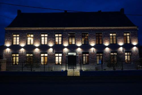 La Ferme Décroué : B&B / Chambres d'hotes proche de Villers-Pol