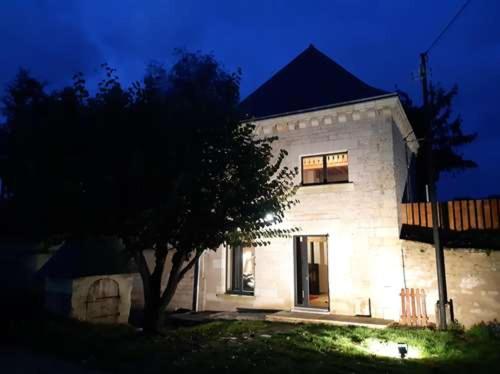 Gîte Saumur Le Pigeonnier, Calme et Cosy : Maisons de vacances proche de Fontevraud-l'Abbaye