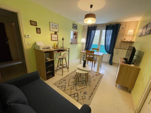 Appartement Cap Vern Les Bains : Appartements proche de Saint-Arroman