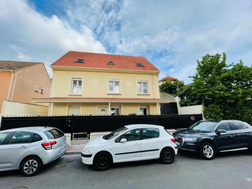 MAGNIFICENT Family Flat Self checkin avb : Appartements proche de Gonesse