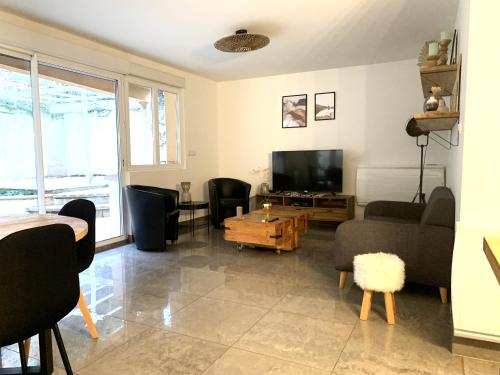 Appartement tout confort avec terrasse : Appartements proche de Vrigny