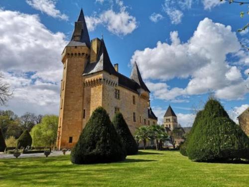 Château de Clérans : Villas proche de Fleurac