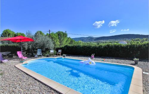 Beautiful home in Lussas with Outdoor swimming pool, 2 Bedrooms and WiFi : Maisons de vacances proche de Vesseaux