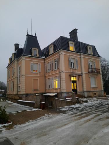Château Japy F3 : Appartements proche de Froidefontaine
