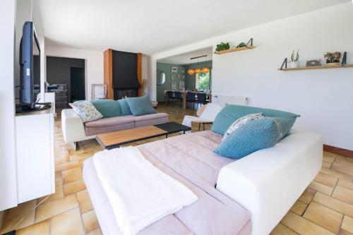 TY AR MENEZ - Magnifique maison familiale de 180m proche de la plage : Maisons de vacances proche de Tréouergat
