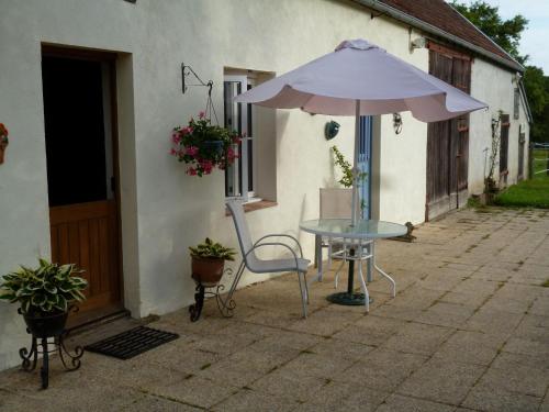 Ancient Country Cottage for 2, nature lovers paradise. : Appartements proche d'Arcomps