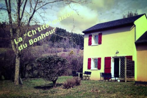 La chtite maison du bonheur : Maisons de vacances proche de Saint-Geniez-d'Olt