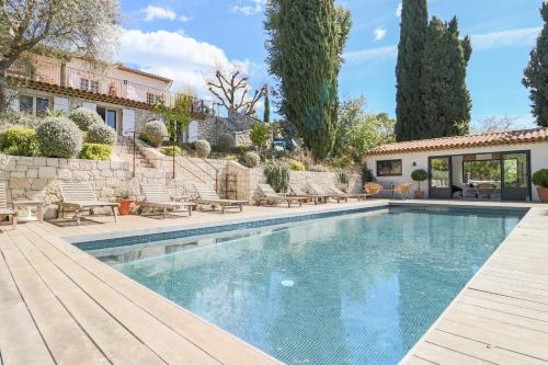 A CASA BIANCA Exceptional luxurious provençale villa with pool : Villas proche de Villeneuve-Loubet