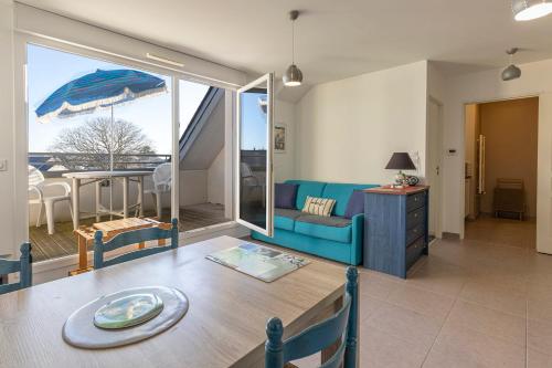 Les Oyats - Appartement 1 chambre - Balcon : Appartements proche de Saint-Coulomb