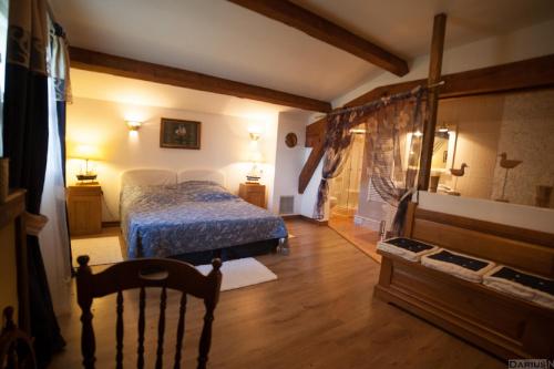 Room in Guest room - Le Havre Guest room in the heart of the vineyard : Maisons d'hotes proche de Floure