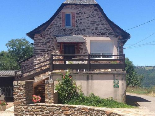 Gîte Conques-en-Rouergue, 3 pièces, 4 personnes - FR-1-601-365 : Maisons de vacances proche d'Almont-les-Junies