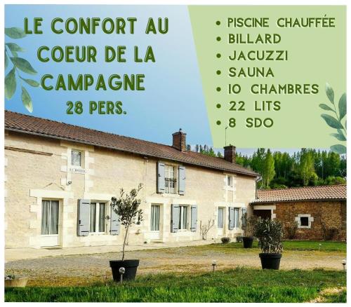 L'Orée des Bois 28 pers. 2 Gîtes : Maisons de vacances proche de Saint-Sauvant