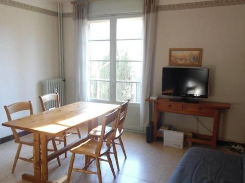 Appartement Amélie-les-Bains-Palalda, 2 pièces, 2 personnes - FR-1-703-115 : Appartements proche de La Bastide