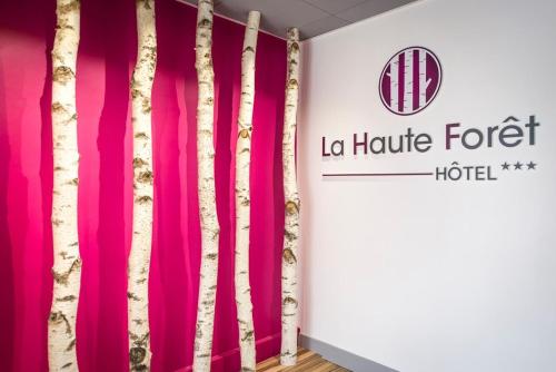 Logis hôtel restaurant la Haute Forêt : Hotels proche de Basse-Goulaine