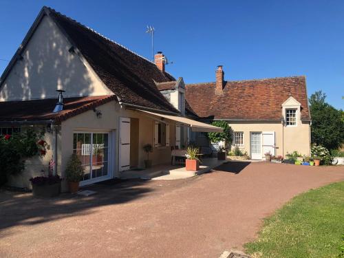 La Petite Jucherie : Maisons d'hotes proche de Châtillon-sur-Indre