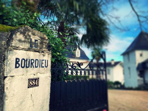 Le Petit Bourdieu : Appartements proche de Saint-Faust