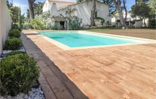 Beautiful Home In Lambesc With Outdoor Swimming Pool, Wifi And 3 Bedrooms 2 : Maisons de vacances proche de Saint-Cannat