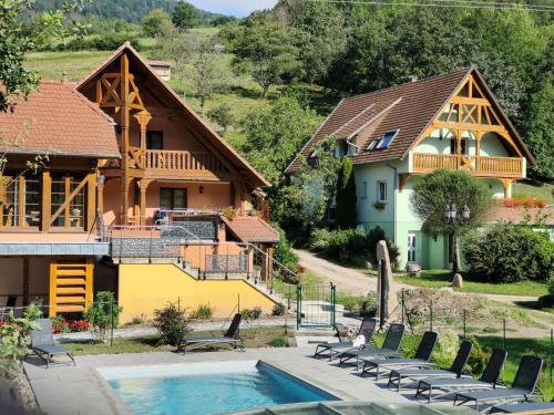Les Gites La Cerisaie : Maisons de vacances proche de Dieffenbach-au-Val