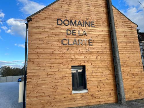 Le Domaine de la Clarté : Sejours chez l'habitant proche de Villeneuve-Saint-Salves