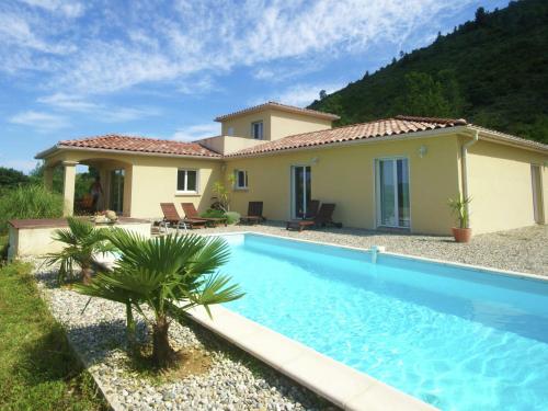 Mesmerising villa in Les Vans with private pool : Villas proche de Malarce-sur-la-Thines