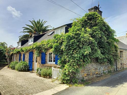 Maison Crozon, 3 pièces, 6 personnes - FR-1-370-45 : Maisons de vacances proche de Camaret-sur-Mer