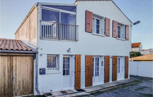 Nice home in Saint-Denis-dOlron with WiFi and 3 Bedrooms : Maisons de vacances proche de Saint-Denis-d'Oléron