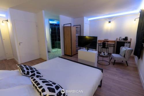 Barbican : Love hotels proche de Birieux