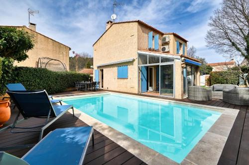 Beautiful villa with pool in Le Tholonet : Villas proche de Le Tholonet