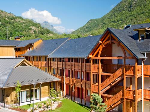 Lagrange Vacances Les Chalets d’Ax : Appart'hotels proche de Mérens-les-Vals