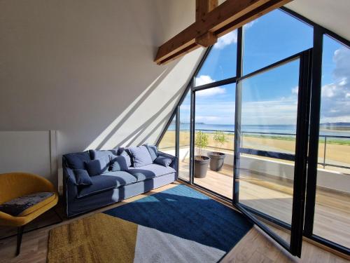 Premium Holiday Home with Panoramic Sea View, Pink Granite Coast, Perros-Guirec : Maisons de vacances proche de Saint-Quay-Perros