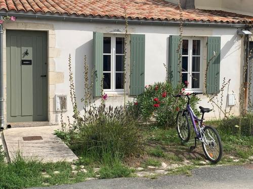 Maison traditionnelle de pêcheur : Maisons de vacances proche de Île-d'Aix