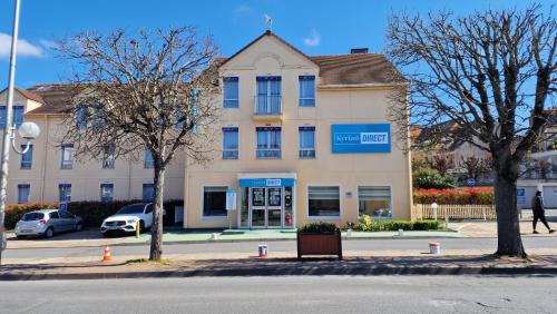 Kyriad Direct Arpajon : Hotels proche de Boissy-sous-Saint-Yon