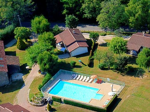 Maison de 3 chambres avec piscine partagee jardin clos et wifi a Gorses : Maisons de vacances proche d'Espeyroux
