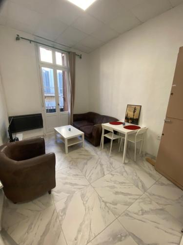 Appartement centre d' AUBAGNE : Appartements proche de Carnoux-en-Provence