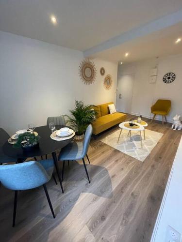 Le Sunny-moderne et spacieux : Appartements proche de Frontenay-Rohan-Rohan