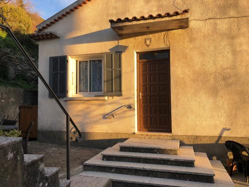 Maison vue mer et montagne : Maisons de vacances proche de Santa-Reparata-di-Moriani