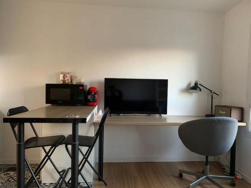 Comfy and Worky : Appartements proche de Noreuil