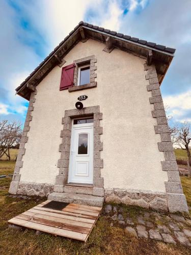 Gîte Le Passage 133 : Maisons de vacances proche d'Anglards-de-Saint-Flour