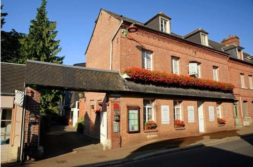 Hôtel Restaurant La Paix La Robe et le Palais : Hotels proche de Gournay-en-Bray