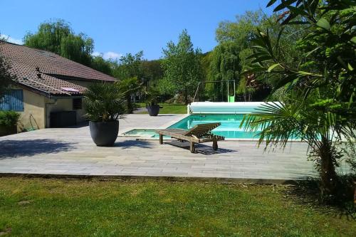 MAISON- Biaudos avec piscine chauffée : Villas proche d'Urcuit