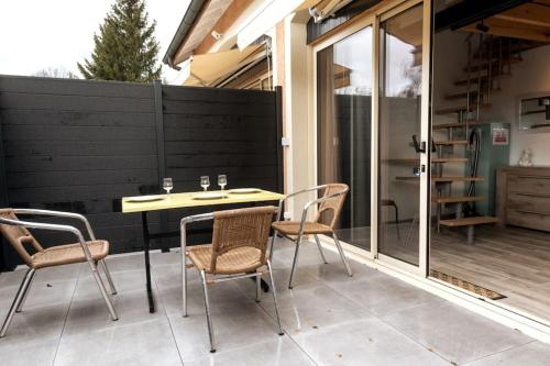 Le Clos Tanvol 3- terrasse-clim-parking : Appartements proche de Saint-Étienne-du-Bois