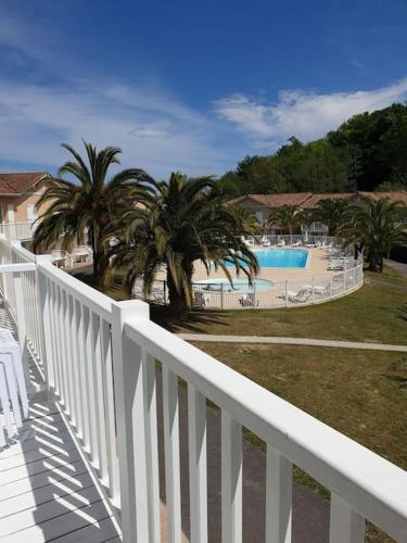 Anglet Biarritz Appartement avec piscine : Appartements proche de Bassussarry