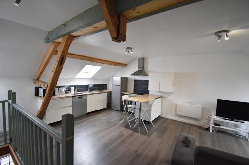 Bel appartement 2 chambres climatisé : Appartements proche de Missy-sur-Aisne
