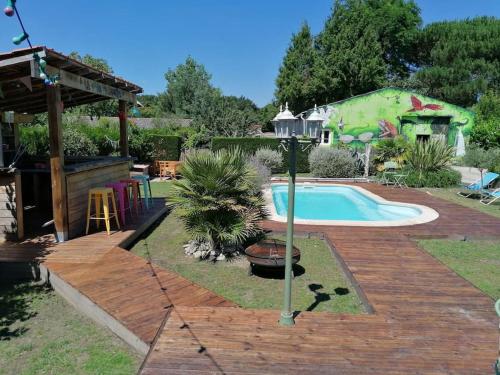 Villa la ptite guinguette : Maisons de vacances proche de Salles