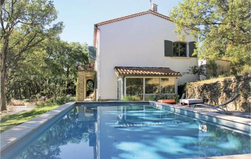Nice Home In Chteauneuf-de-mazenc With Wifi, Private Swimming Pool And Outdoor Swimming Pool : Maisons de vacances proche de Salettes