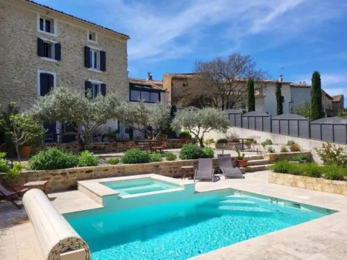 “La belle vie” en Provence : Villas proche de Blauvac